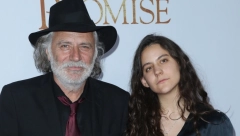 PROCURILI PRVI KADROVI SA VENČANJA ĆERKE RADETA ŠERBEDŽIJE Svadba kao iz bajke, Nina izgovorila sudbonosno "da" svom prvom dečku (FOTO)