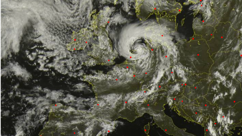 PRETE ORKANSKI VETROVI I POPLAVE, A OVE ZEMLJE SU NA UDARU Koliko je opasan ciklon koji se obrušava na Evropu?