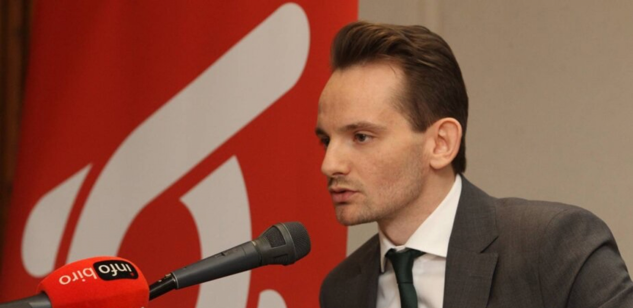 STEFAN KRKOBABIĆ: Bez debate nema jedinstva!