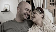 KO JE DEČKO KRSTINJE MATANOVIĆ KOME JE RODILA DETE? Pevačica krila partnera i trudnoću, sada se saznalo sve o njemu!