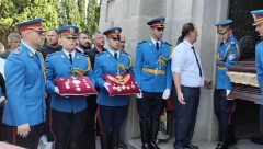GARDISTI VOJSKE SRBIJE U POVORCI NOSE ODLIKOVANJA LEGENDARNOG ČUVARA ZEJTINLIKA Ordenje Deda Đorđa ide sa njim na večni počinak