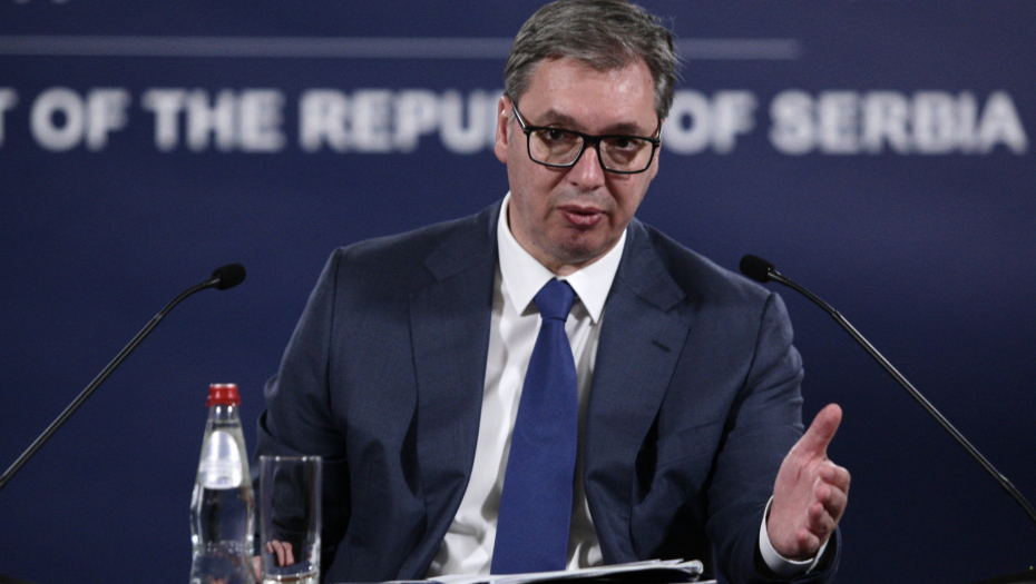 VUČIĆ SE OGLASIO IZ BEČA "Dačić obećao da će da me izvede na večeru, a onda... (FOTO)