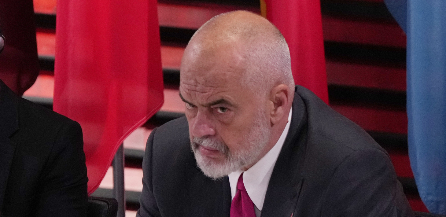 "PREVIŠE JE TVRDOGLAV" Rama osuo paljbu po Kurtiju