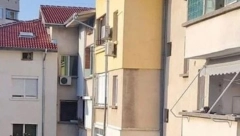OVAKO SE LETUJE NA BALKANU Fotka nečijeg balkona u Beogradu obišla je region, "samo da armatura ne popusti"