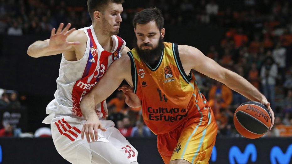 CRNOGORSKI CENTAR SVE IZNENADIO IZBOROM NOVOG KLUBA Dubljević zaobišao Zvezdu i Partizan