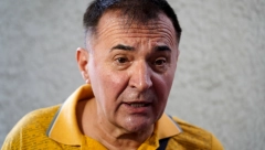 OVO JE MISTERIOZNA ŽENA MITRA MIRIĆA KOJU JE PREVARIO Nigde se ne pojavljuje, brak im je uništila 30 godina mlađa koleginica! (FOTO)