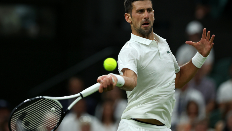 NOLE NE MORA DA BRINE ZA NASLEDNIKA Goran se uvek šali da nam je to u krvi, Stefan me navukao drop šotom, pa me lobovao (VIDEO)