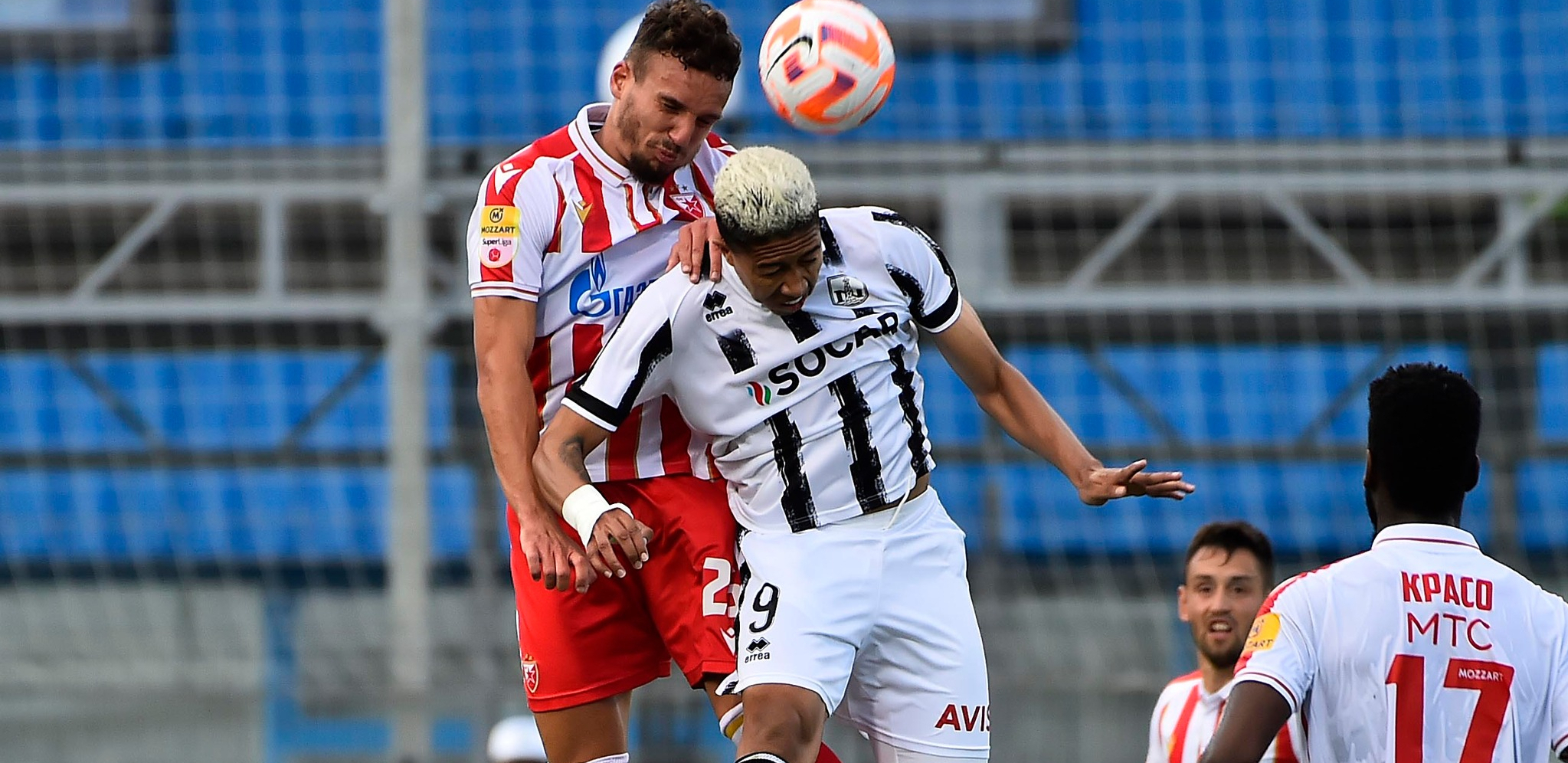 POKER MOĆNE ZVEZDE Crveno-beli nastavili da "gaze"