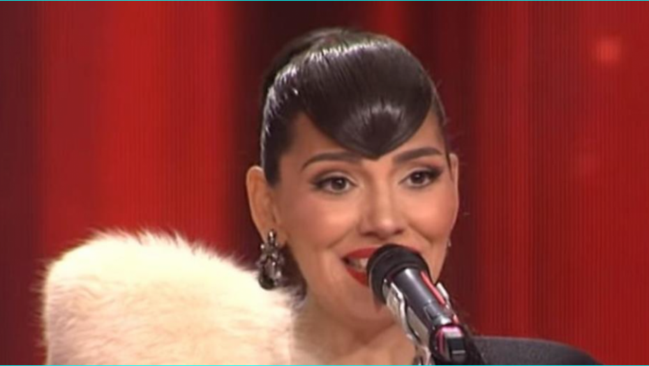 PORODILA SE TIJANA KADOVIĆ Pevačica na svet donela devojčicu!