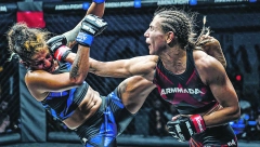 BIJE KO MUŠKO Brutalna Zvezdina MMA zvezda u profi oktagonu: Silna Marina!