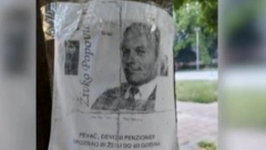"PUNE RUKE POSLA, JAVLJAJU SE GOSPOĐE" Pevač traži ženu, hit-oglas u Kumodražu  (FOTO)