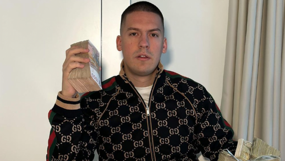 BAKA PRASE DAO 25.000 EVRA ZA STAN, A SAD MORA DA SE ISELI Žestoko zaratio sa stanodavcem i komšijom, otkrio sve detalje