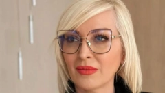 OGLASILA SE OLIVERA KOVAČEVIĆ Nakon vesti o tuči urednice RTS-a sa mužem, poručila samo jedno!