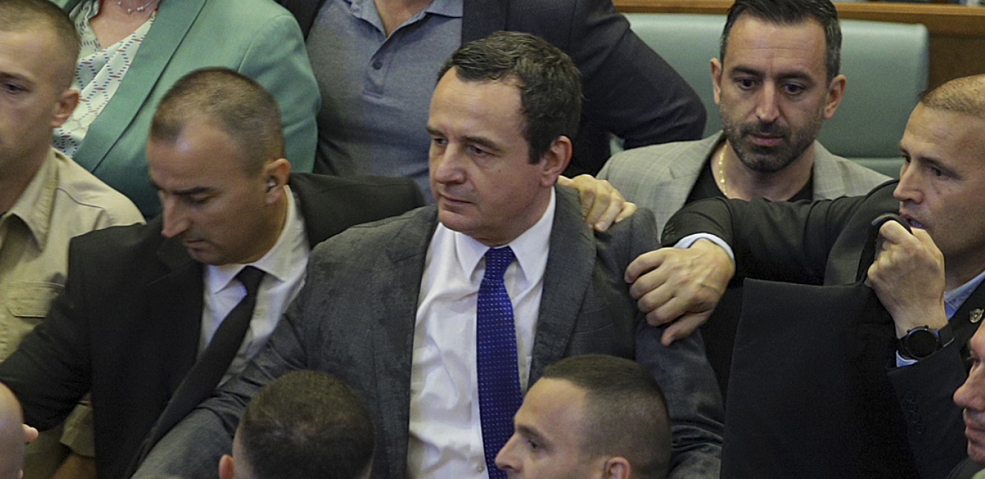 "NASILNIK I PIROMAN KURTI!" Lažni premijer izbegava da formira ZSO, ali neće još dugo!
