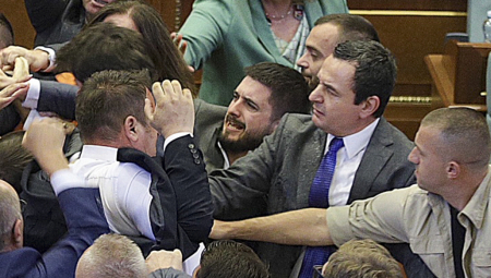 KURTIJA NAPAO NAJVEĆI RIVAL Sevaju varnice u Prištini, pale teške optužbe