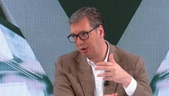 VUČIĆ O TENZIJAMA NA KOSMETU "Dozvoljeno je ubijati Srbe jer niko ne vodi istrage o ranjenim Srbima, ali ako se ne sviđaš Kurtiju..."
