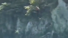 ŠOK SNIMAK NIKOLE JOKIĆA Skočio sa litice, opasnim potezom ugrozio sebe, u Denveru će se skameniti (VIDEO)
