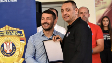 Proslavljeni sportisti i sportski radnici podržali Vulina: BORI SE ZA OČUVANJE SRPSKIH NACIONALNIH INTERESA