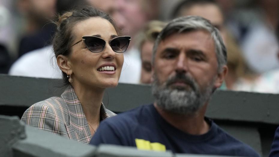 SADA JE ĐOKOVIĆ, A NEKADA... Da li znate koje je devojkačko prezime Novakove supruge Jelene?