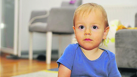 NOVE MERE Država do kraja godine izdvaja još 30 miliona dinara za lečenje retkih bolesti: Mali Lav dobija najskuplji lek na svetu!