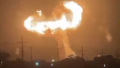 ODJEKNULE EKSPLOZIJE Gori fabrika u Americi (VIDEO)