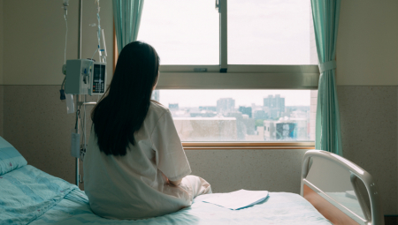 MORBILE POTVRĐENE KOD JOŠ TRI OSOBE! One nisu u srodstvu, mladić (18) u bolnici zbog upale pluća