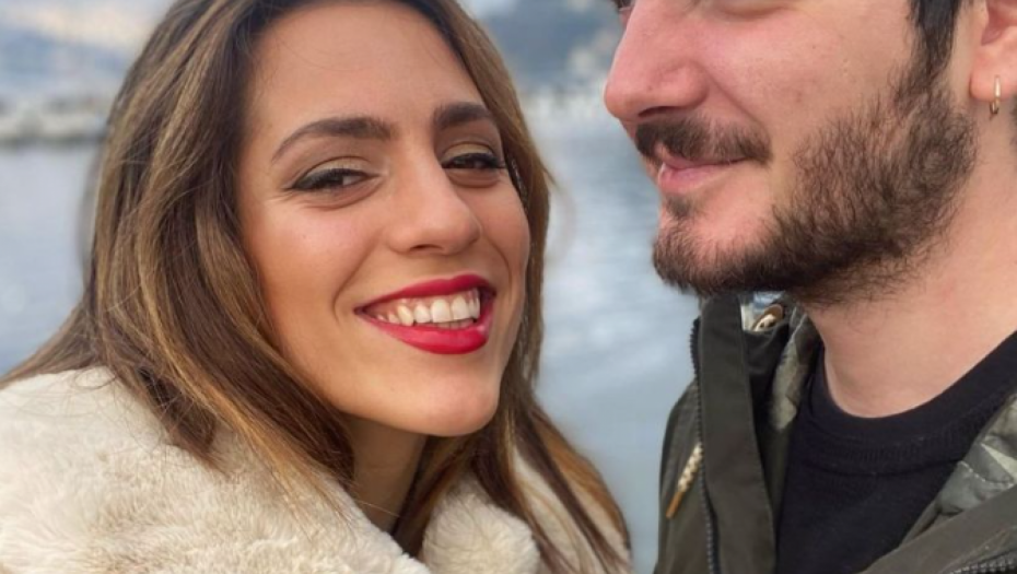 UDALA SE MIONA MARKOVIĆ Lepa glumica blistala u čipkanoj venčanici FOTO