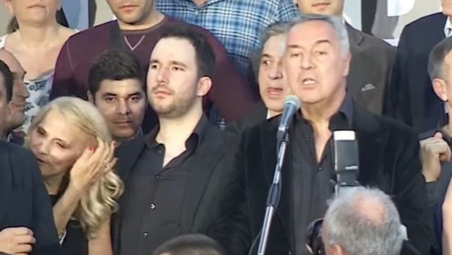 MILO UVEĆAO IMOVINU: Od silnih stambenih i poslovnih kvadrata porodice Đukanović zavrteće vam se u glavi