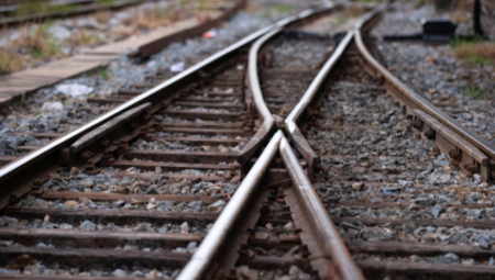 VOZ PREGAZIO ČOVEKA Užasna nesreća u Kolašinu