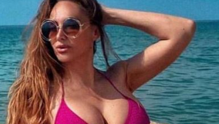 NISAM SMELA DA IMAM MOMKA Goga Sekulić tvrdi da je zbog strogih roditelja dugo imala samo simpatije