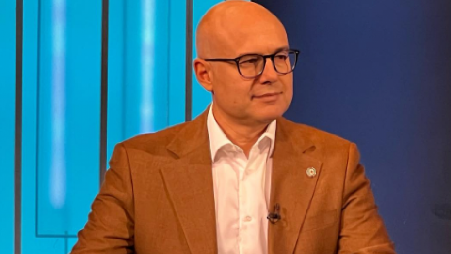 "NE SPREMAMO SE ZA RAT" Vučević: Siti smo svih laži