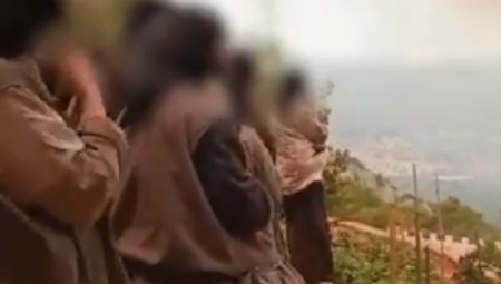 ČASNE SESTRE PEVAJU DOK OKO NJIH SVE GORI  Neverovatan snimak iz Grčke (VIDEO)