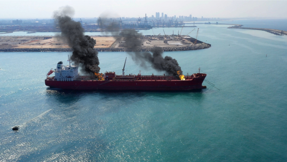 LIBIJA PUCALA NA ITALIJANSKI BROD Haos na Mediteranu