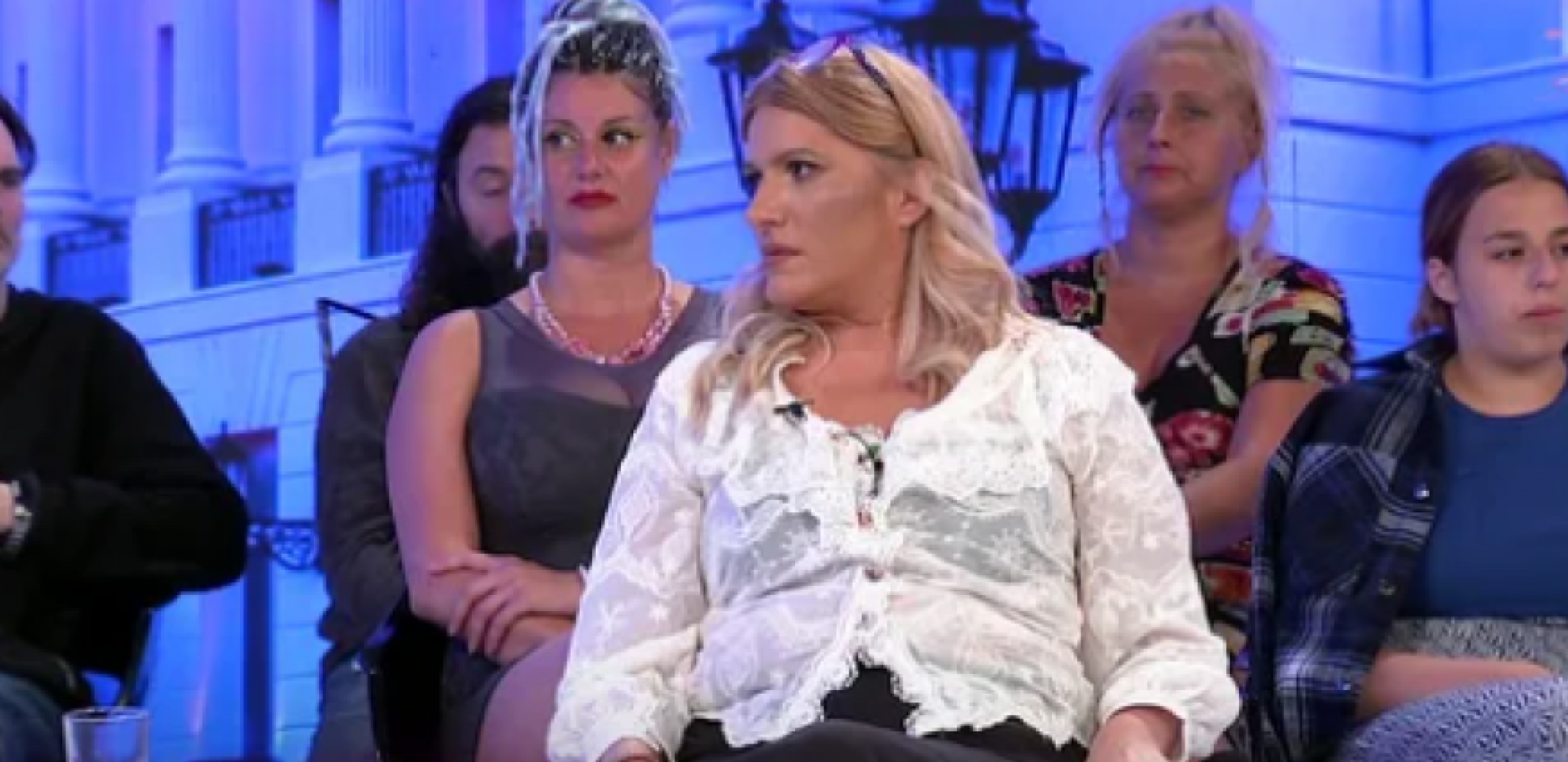 MAJKA JELENE GOLUBOVIĆ HITNO HOSPITALIZOVANA Smeštena u bolnicu, lekari daju sve od sebe