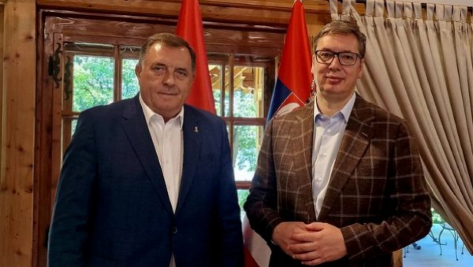 VUČIĆ SE SASTAO SA DODIKOM "Dogovorili smo se da u najkraćem roku organizujemo skup svih državnih organa Srbije i Srpske"