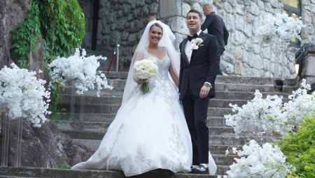 UDALA SE MARIJA MIKIĆ! Pevačica izgovorila sudbonosno "da" svom izabraniku, zavirite u njihovo slavlje! (FOTO)