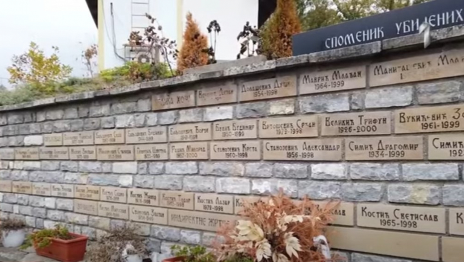 OVO JE NASTRADALIJA SRPSKA PORODICA NA KiM, NJIH 17 JE POBIJENO 1998. KOD ORAHOVCA Prvo su poterani na sahranu, pa utovareni u kamion....