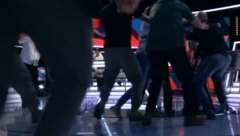 TUČA POLITIČARA I NOVINARA U ŽIVOM PROGRAMU Spomenuo Ameriku pa dobio batine, uleteli i telohranitelji (VIDEO)