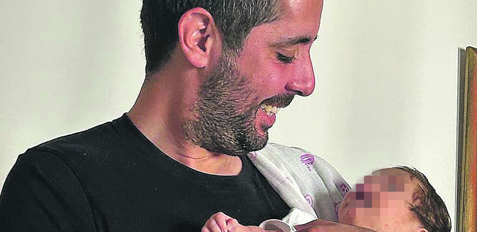 MOMIROVIĆ: RODITELJSTVO MI JE NAJVAŽNIJE! Ministar trgovine objavio prvu fotografiju s najmlađom ćerkom