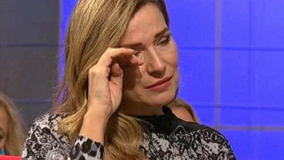 JELENA TOMAŠEVIĆ TEŠKO BOLESNA! Njeno telo je duplo starije od realnih godina