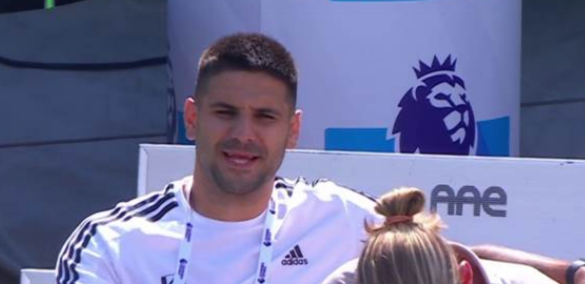 TUŽAN KRAJ VELIKE LJUBAVI Evo šta Mitar radi dok njegov Fulam igra utakmicu