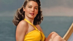 Žena sa licem anđela i telom boginje: Skandalozni život fatalne zavodnice - U brak ušla nevina, muškarci zbog nje sekli vene, a ona ostal gladna ljubavi