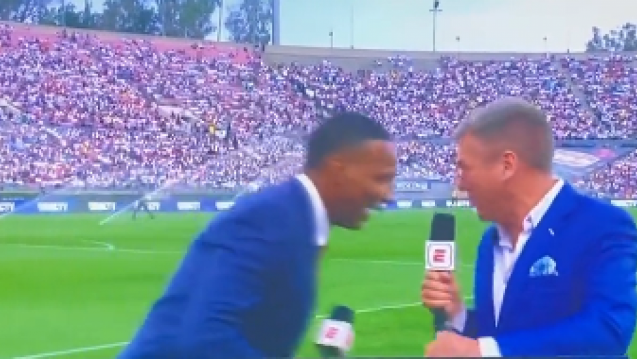 JEZIVE SCENE U PRENOSU UŽIVO Voditelj se onesvestio, nastao opšti haos i panika (VIDEO)