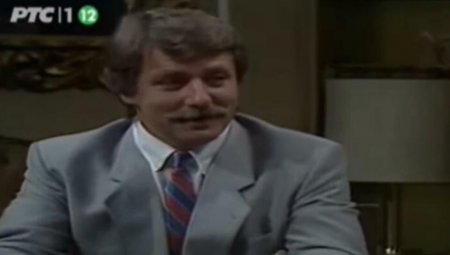 ĆERKA NAŠEG GLUMCA UPALA U KANDŽE NARKOTIKA Krenula tatinim stopama, pa završila na lečenju, a evo kako izgleda i čime se bavi