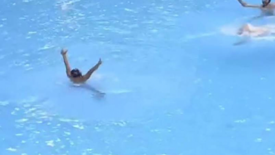 OVAKO SE IDE U POLUFINALE Bomba, pa onda visoko podignuta tri prsta (VIDEO)