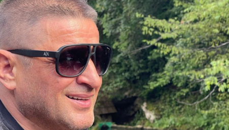PRIZORI KOJI OSTAVLJAJU BEZ REČI Pogledajte gde uživa Baja Mali Knindža (FOTO)