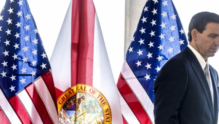 DESANTIS BI DA OBUZDA KINU Guverner Floride bi da gospodari Azijom