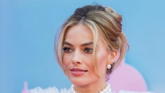 BARBIECORE TREND JE POKORIO BJUTI INDUSTRIJU Ajlajner ideje inspirisane filmom su zaludele influenserke