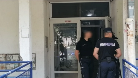 IVANU ĆE SE SUDITI ZA MIHAJLOVO UBISTVO Ranjeni je podlegao povredama posle 10 dana, izrešetan je sa sedam hitaca