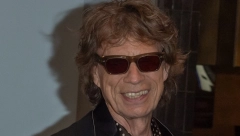 DANAS SLAVI 80. ROĐENDAN Ima osmoro dece sa pet žena, a nedavno je verio balerinu (36) i ne planira da se zaustavi